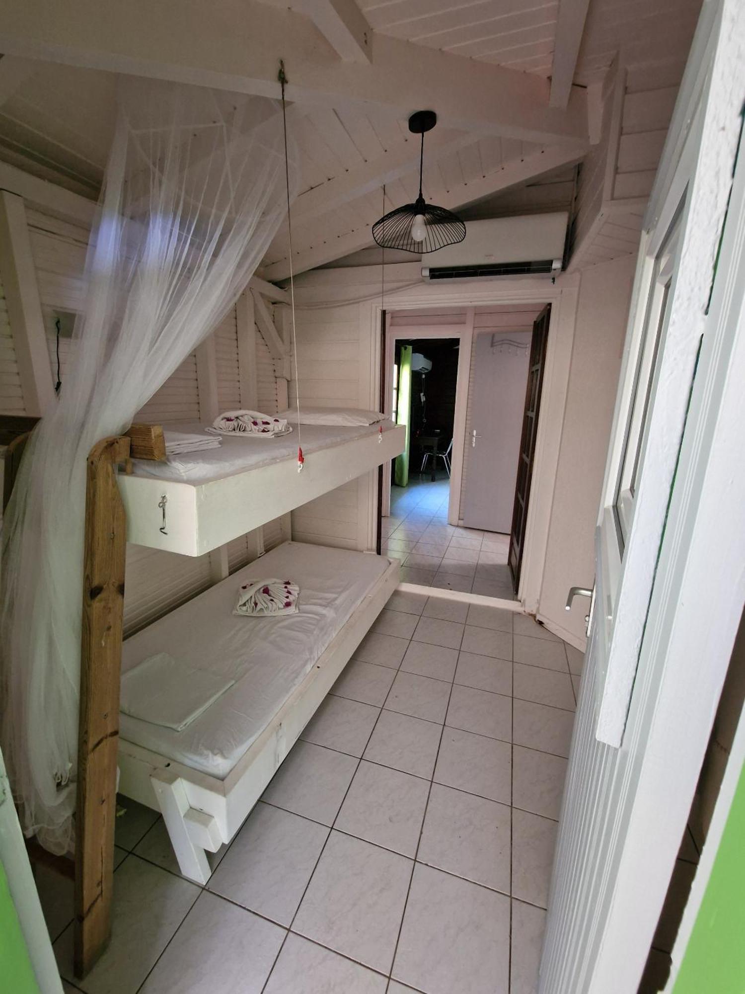 La Colline Verte Deshaies Room photo